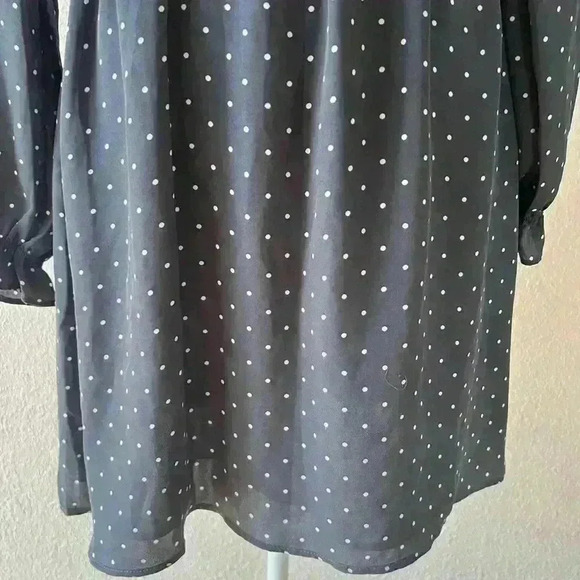 H&M  Polka Dotted Mini Dress - Picture 6 of 15
